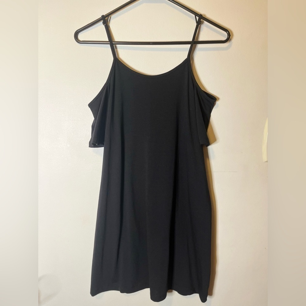 Boo hoo open shoulder dress size 14